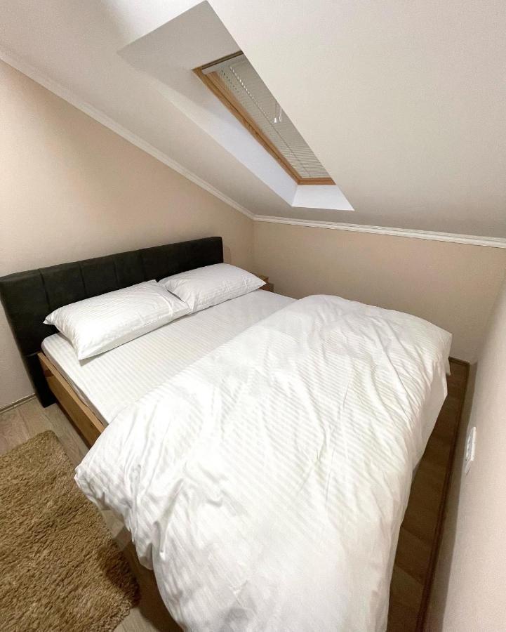 Veliko Gradište Vivko Apartments מראה חיצוני תמונה